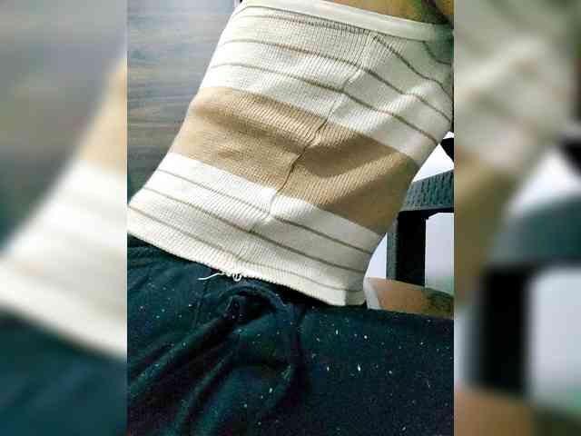 Georgina-Cross webcam