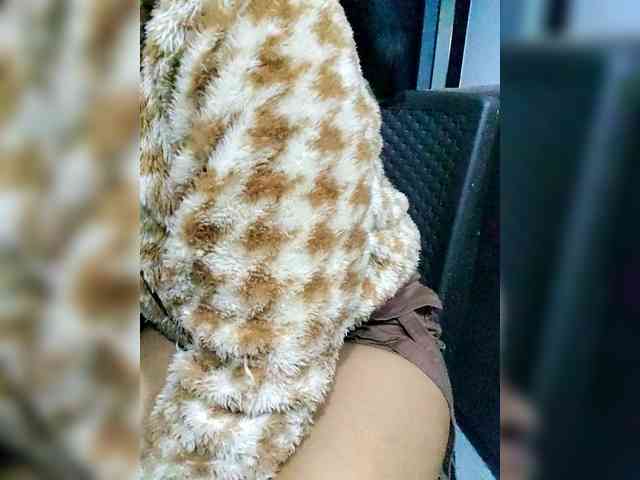 Georgina-Cross webcam