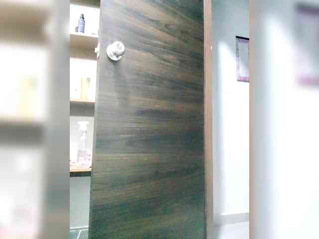 Georgina-Cross webcam