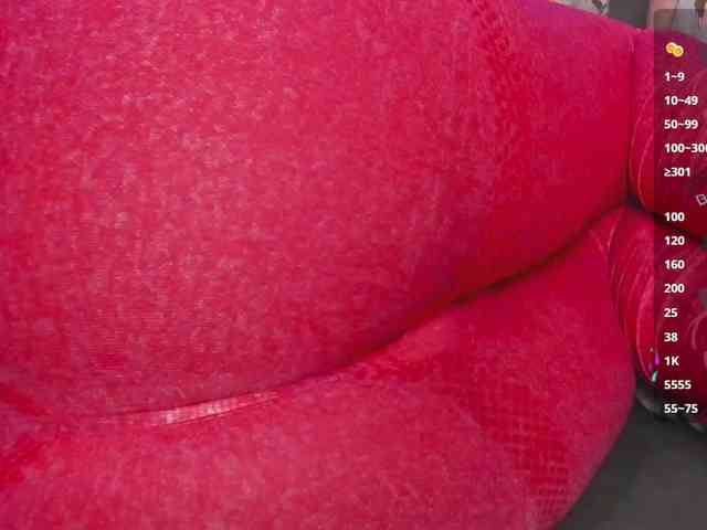 Georgina-Cross webcam