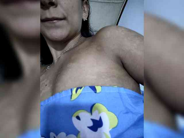 Georgina-Cross Georgina-Cross