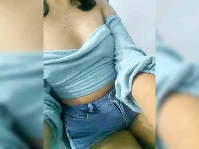 Georgina-Cross webcam