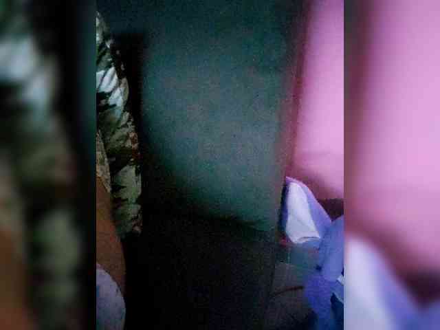 Georgina-Cross webcam