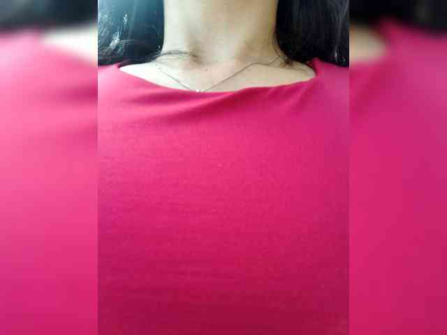 Georgina-Cross webcam