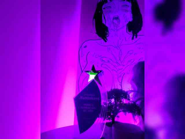 Georgina-Cross webcam