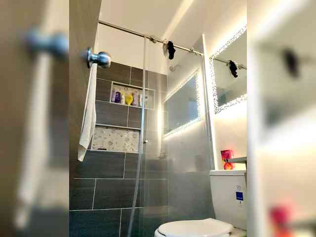 Georgina-Cross Georgina-Cross