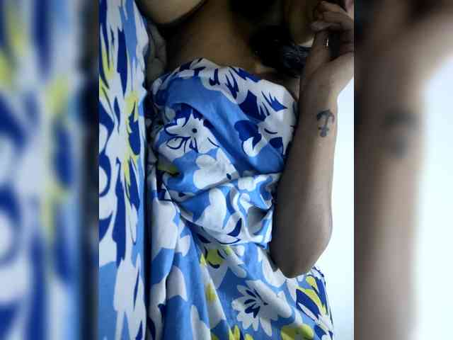 Georgina-Cross Georgina-Cross