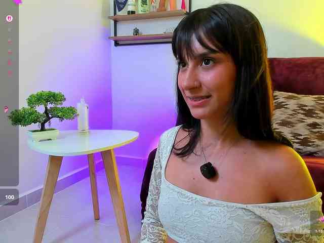 Georgina-Cross webcam