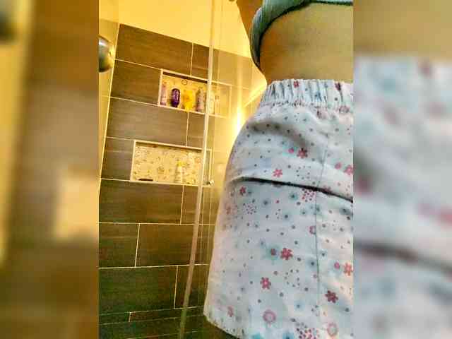 Georgina-Cross Georgina-Cross