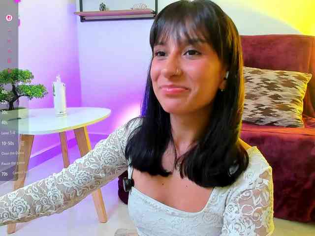 Georgina-Cross webcam