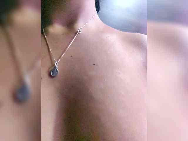 Georgina-Cross Georgina-Cross