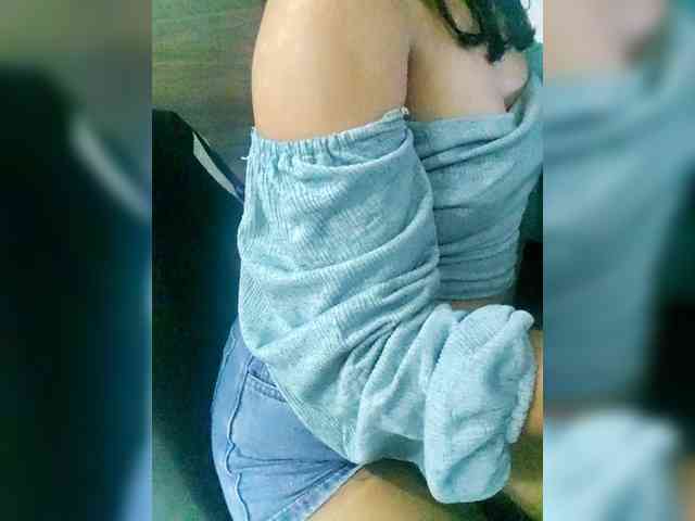 Georgina-Cross webcam