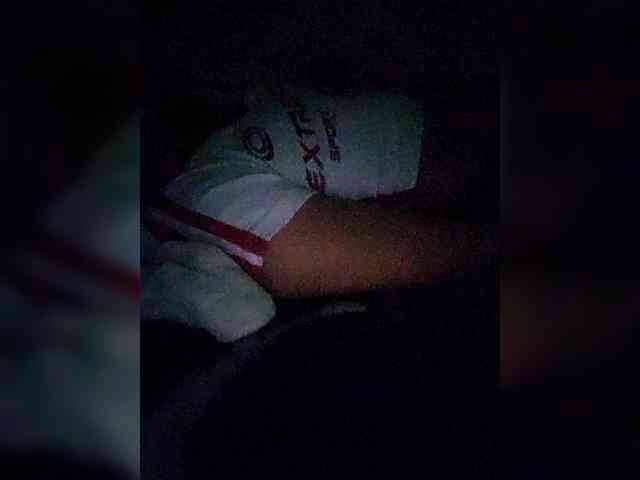 Georgina-Cross webcam