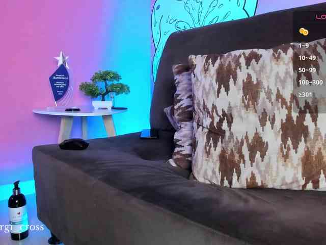 Georgina-Cross webcam