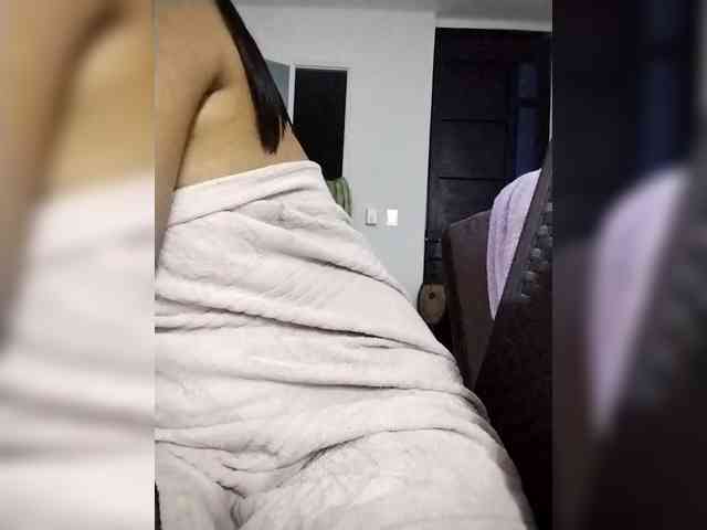 Georgina-Cross webcam