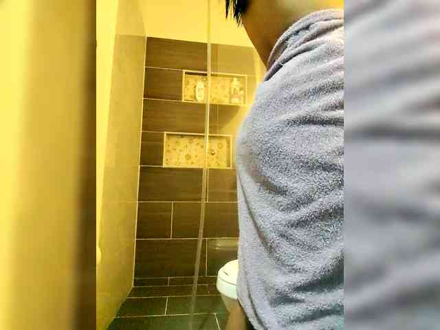 Georgina-Cross webcam