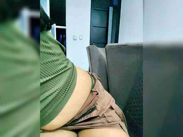 Georgina-Cross Georgina-Cross