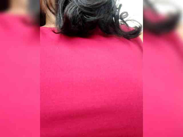 Georgina-Cross webcam