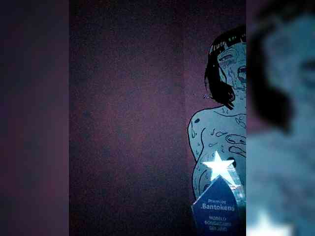 Georgina-Cross webcam