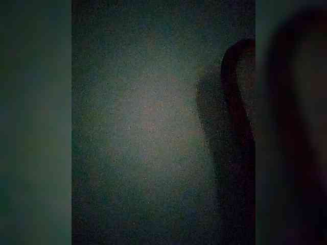 Georgina-Cross webcam