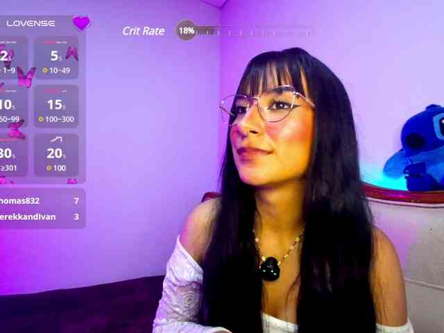 Georgina-Cross webcam