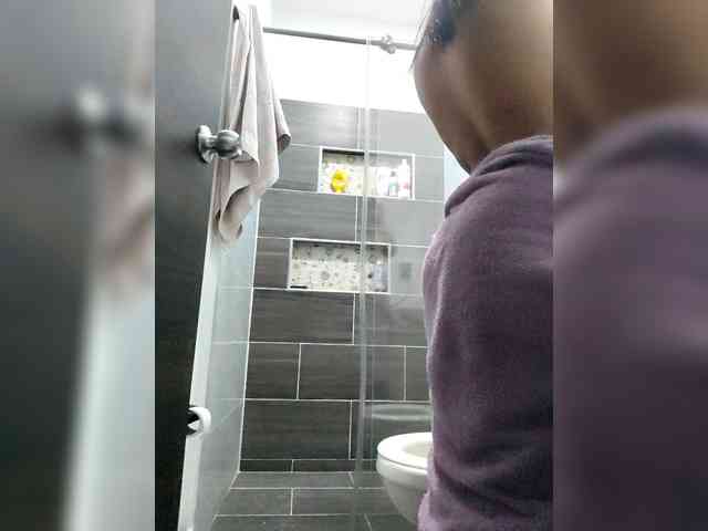 Georgina-Cross webcam