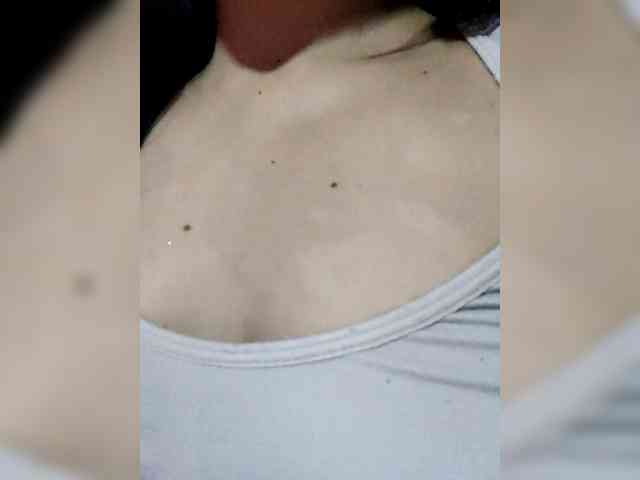 Georgina-Cross webcam