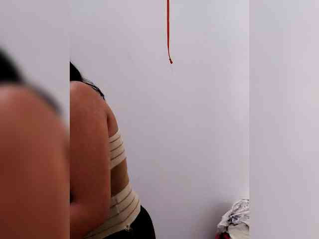 Georgina-Cross webcam