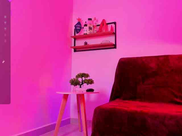 Georgina-Cross Georgina-Cross