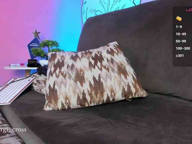 Georgina-Cross webcam