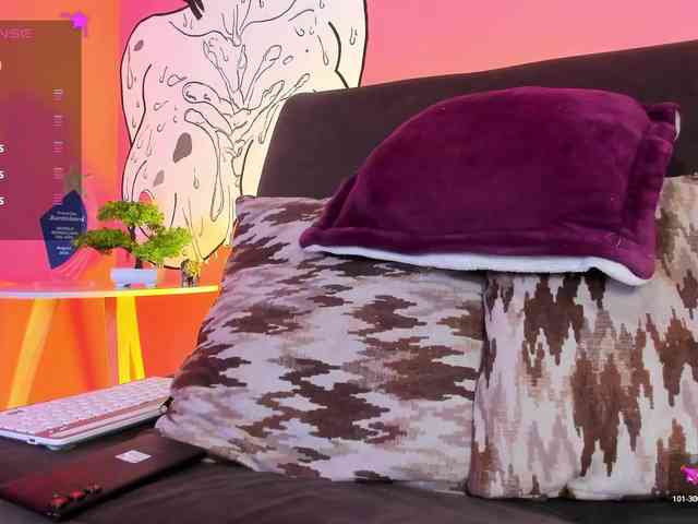 Georgina-Cross webcam