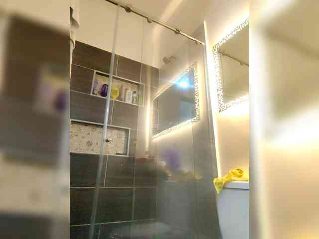 Georgina-Cross Georgina-Cross