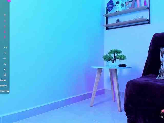 Georgina-Cross Georgina-Cross