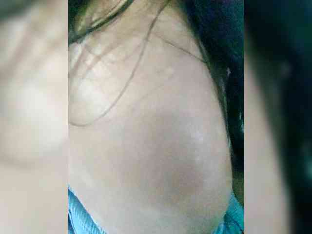 Georgina-Cross webcam