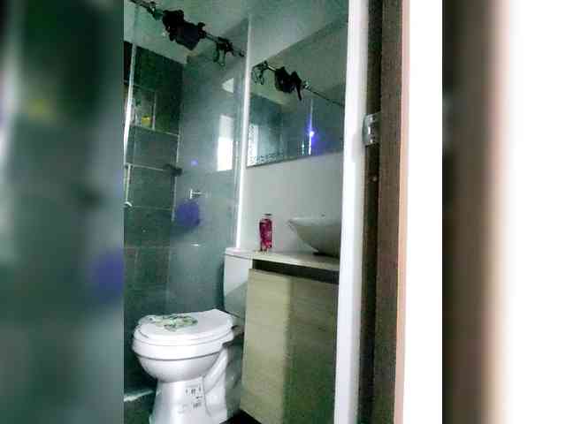 Georgina-Cross webcam