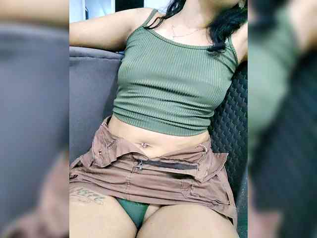 Georgina-Cross Georgina-Cross