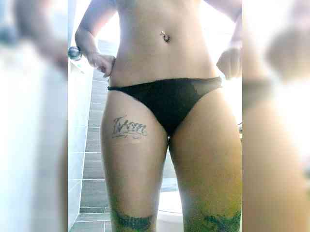 Georgina-Cross webcam