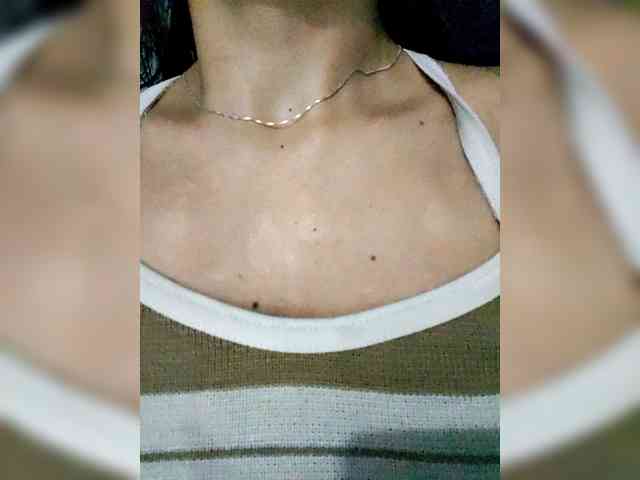 Georgina-Cross webcam