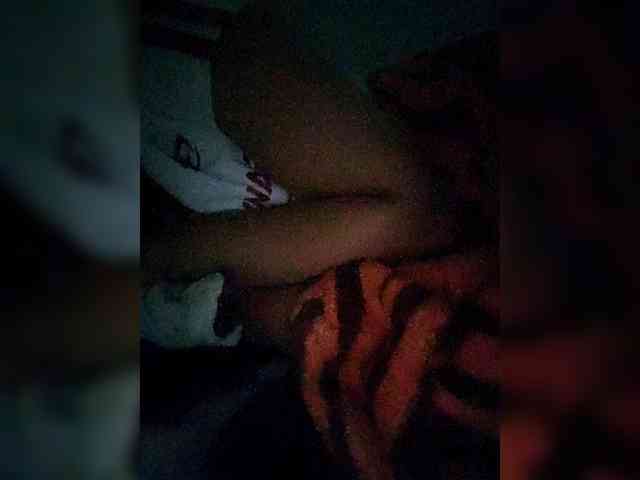 Georgina-Cross webcam