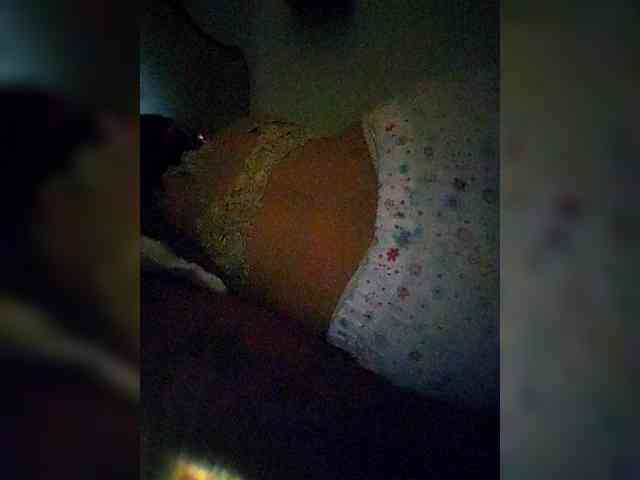 Georgina-Cross webcam