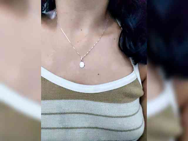 Georgina-Cross webcam