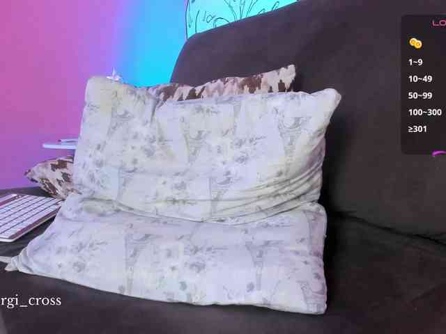 Georgina-Cross webcam