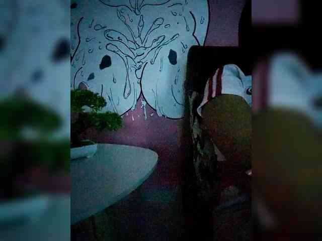 Georgina-Cross webcam