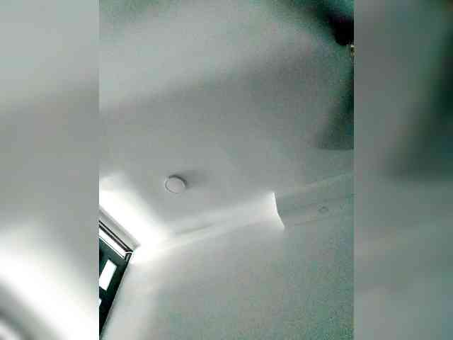 Georgina-Cross webcam