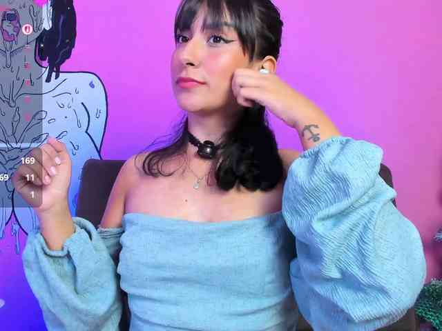 Georgina-Cross Georgina-Cross