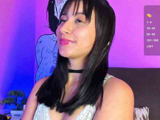 Georgina-Cross webcam