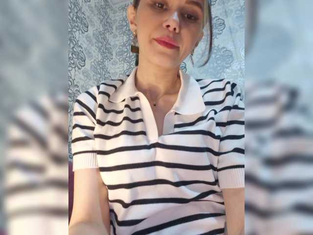 -Little-Devil's BongaCams profile