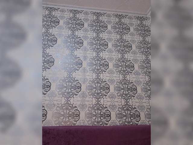 -Little-Devil's BongaCams show and profile