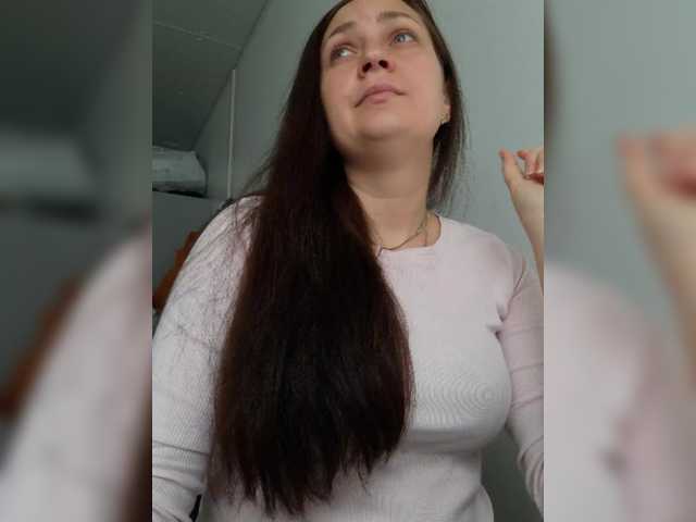 MiLAshKaA's BongaCams show and profile