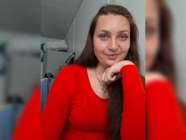 MiLAshKaA's BongaCams show and profile